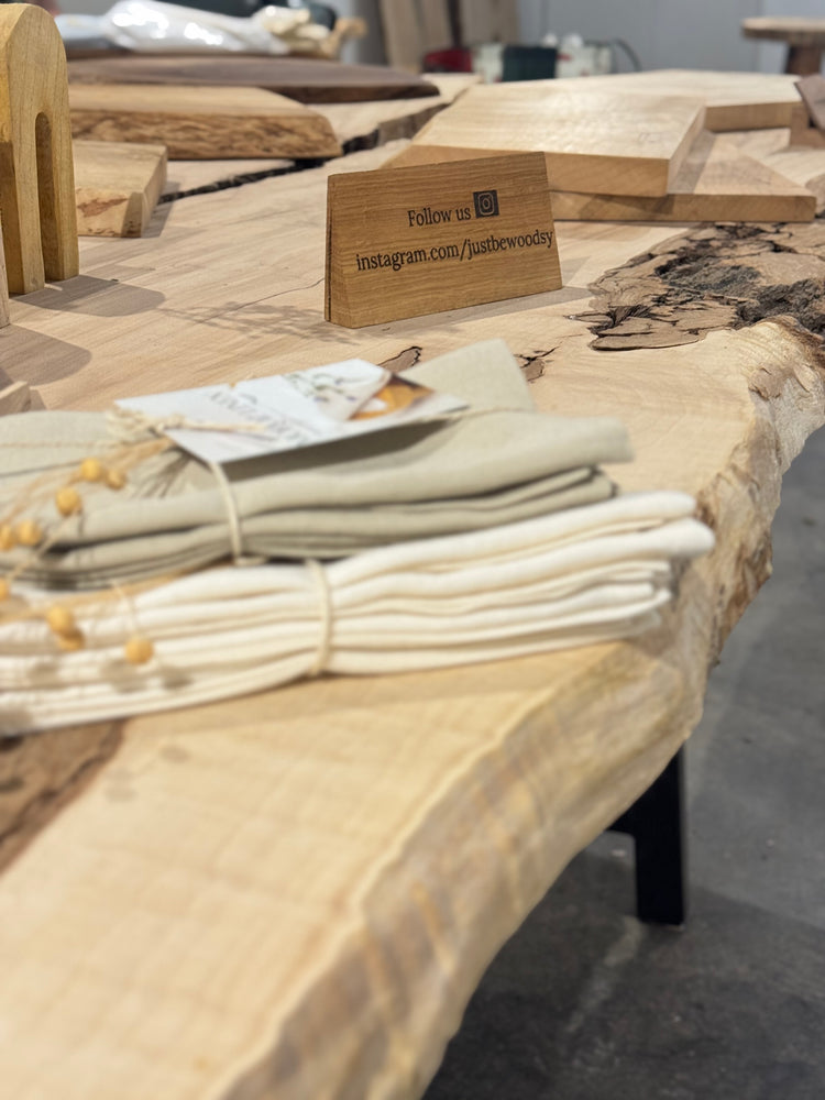 Linen Dining