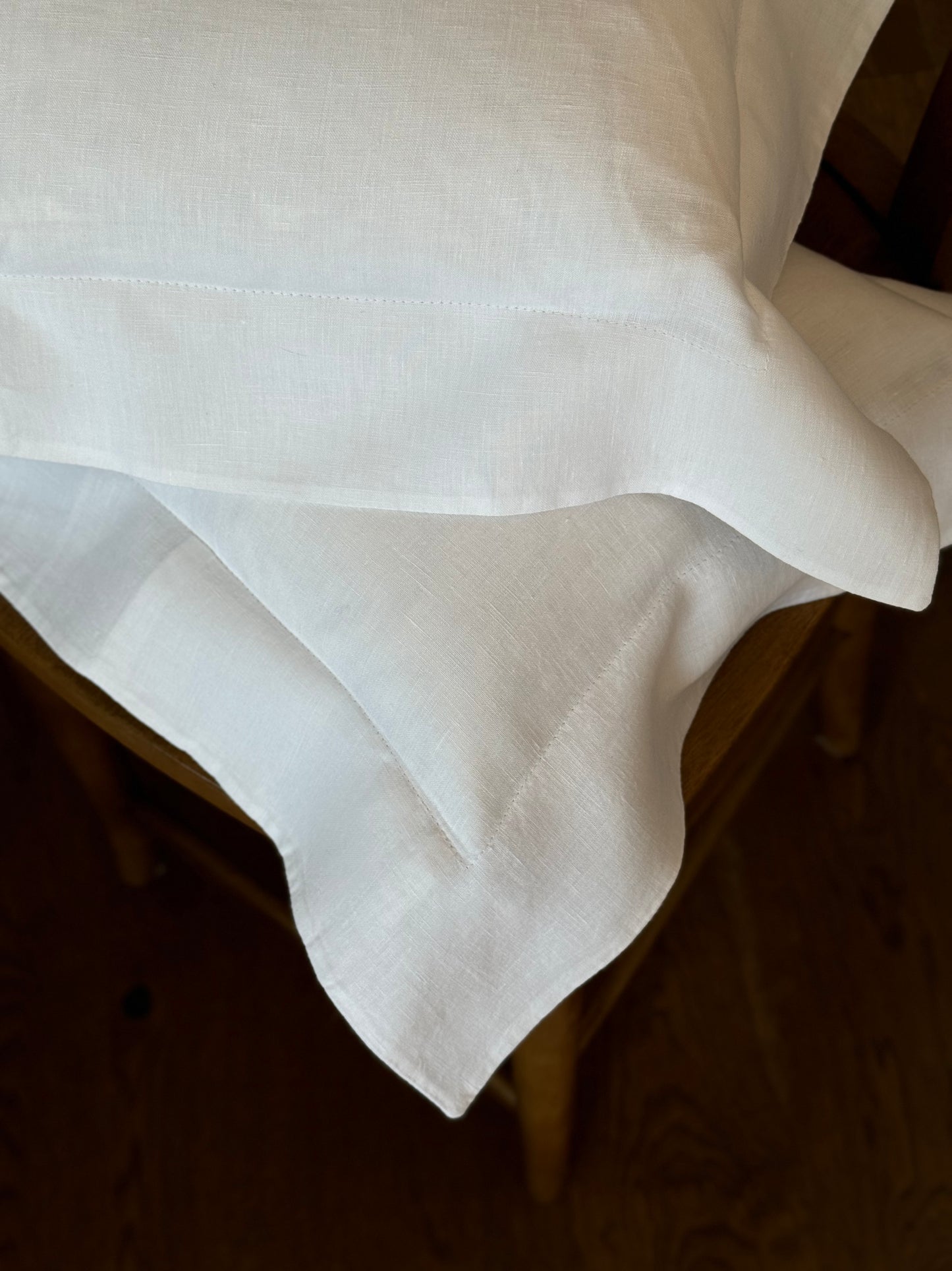 Flanged Linen Pillowcase