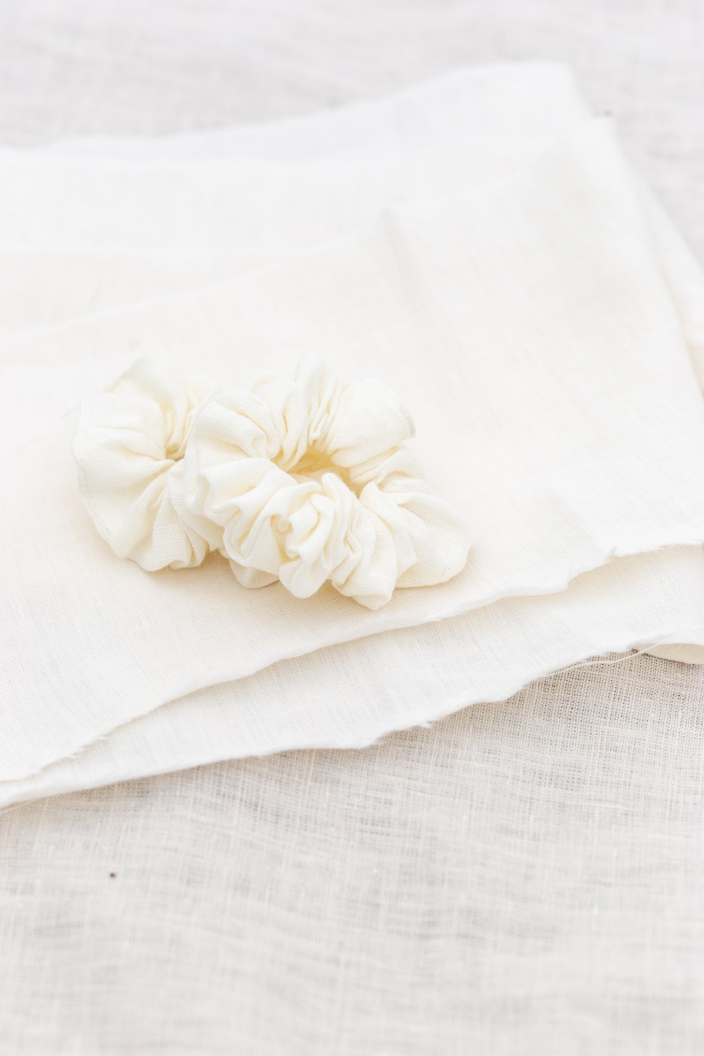 Kids Linen Scrunchie